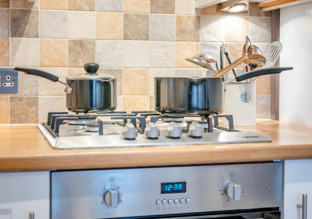 Brookesbay Apartment Суонидж Екстериор снимка